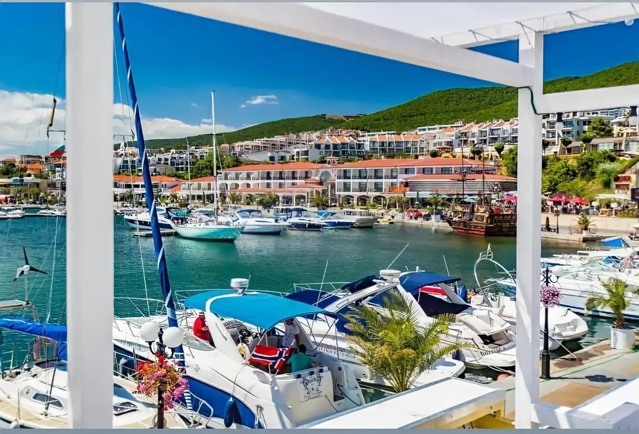 Studio Dans Complexe Proche De La Mer, Napospart Kültér fotó